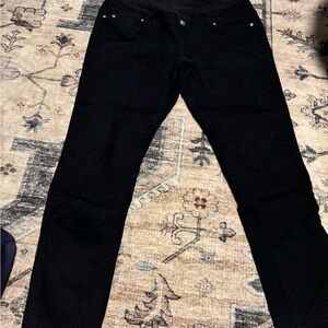 Maternity jeans with cotton stretch belly panel